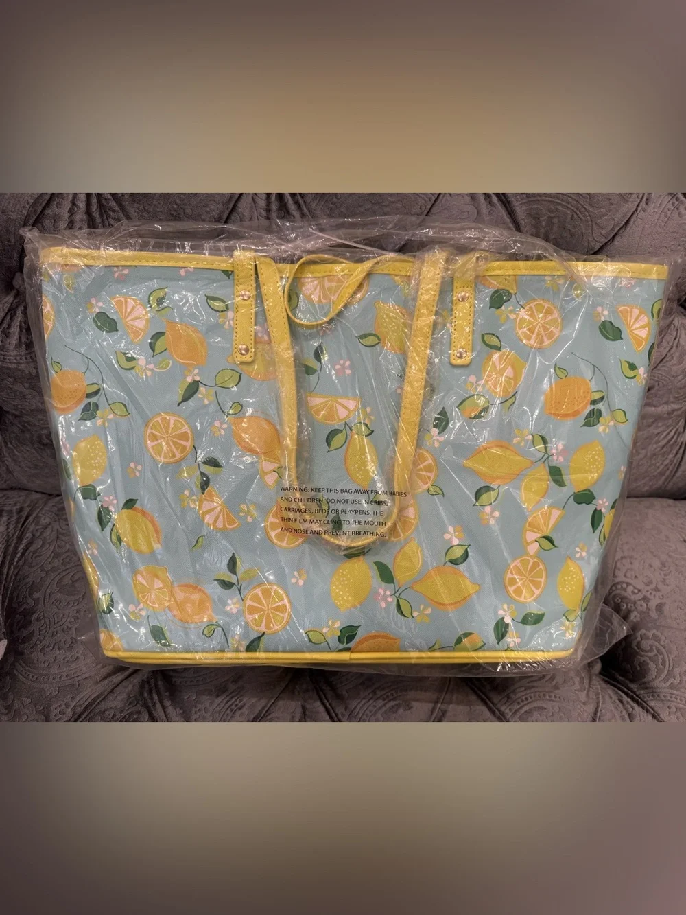 NWT Trina Turk Lemon Print Tote with Yellow Pouch